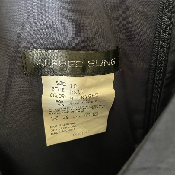 Alfred Sung - Picture 6 of 6